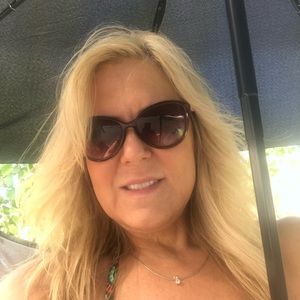 Meet your Posher, Shelley